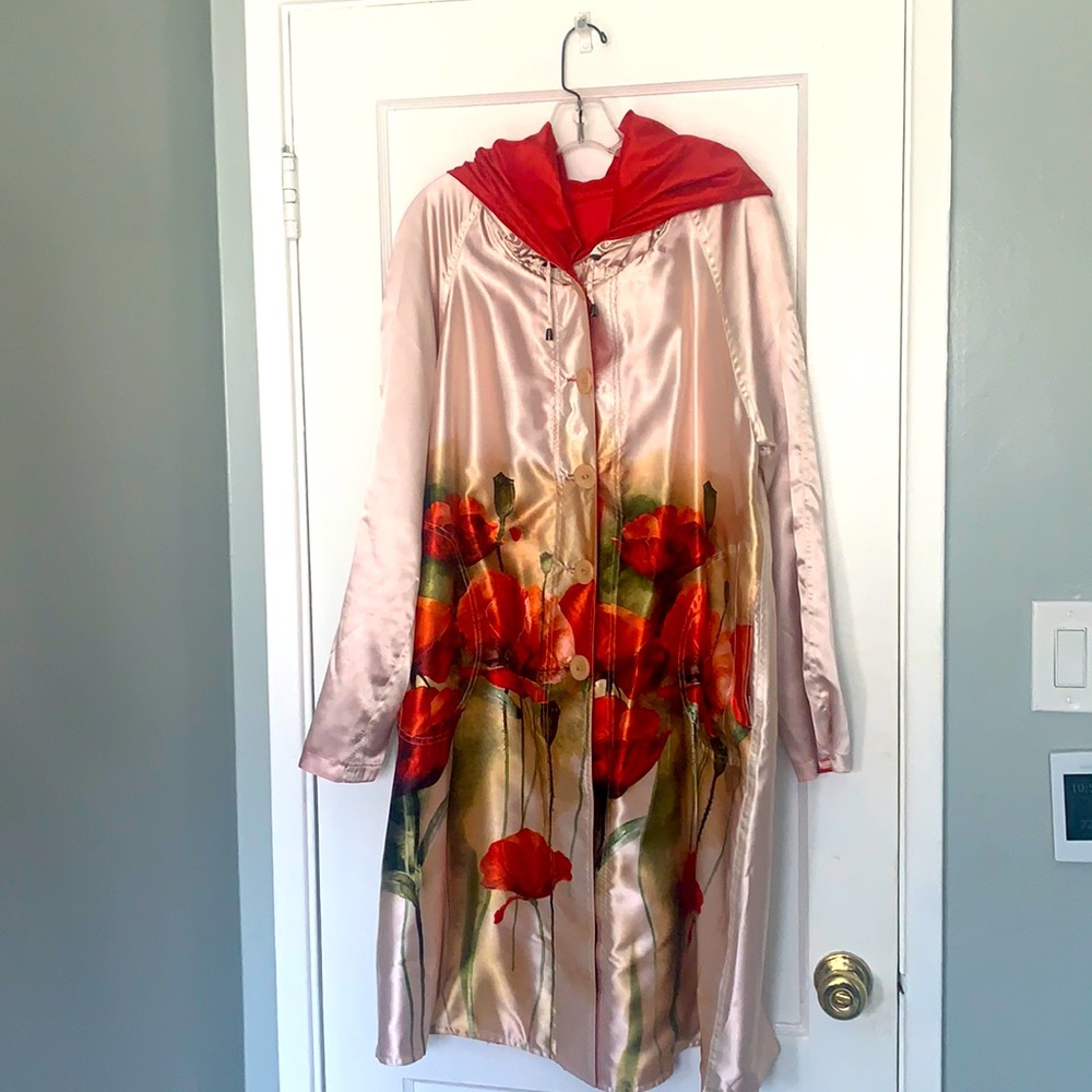 NWT Gorgeous reversible rain coat w/ hood & pockets